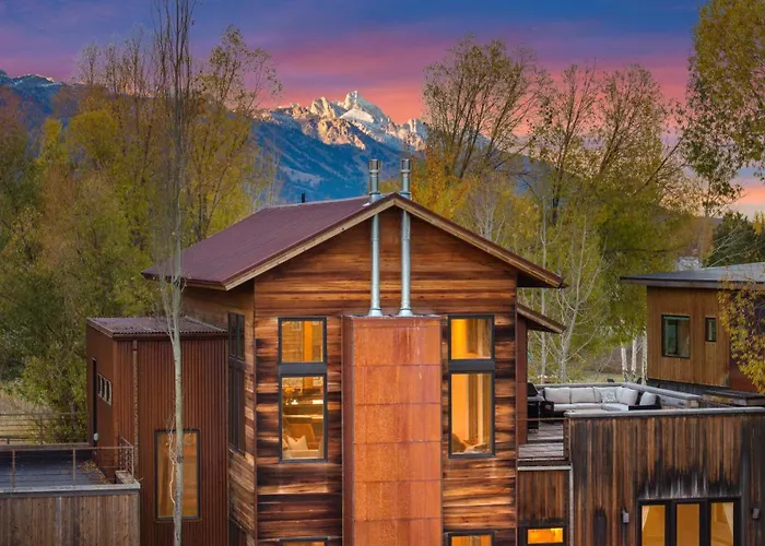 Abode At Alpenglow * Wilson