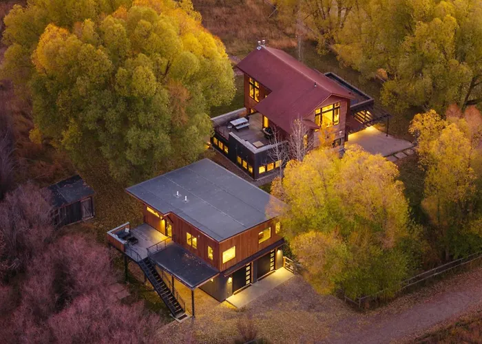 Abode At Alpenglow